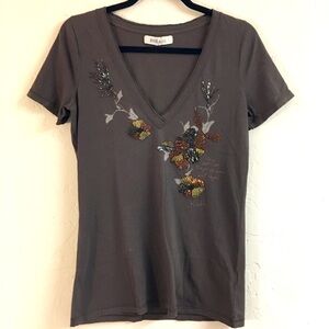 Ruehl No.925 Beaded V Neck T Shirt Size Small Brown